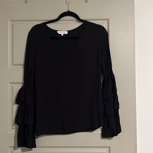Ruffle sleeve blouse